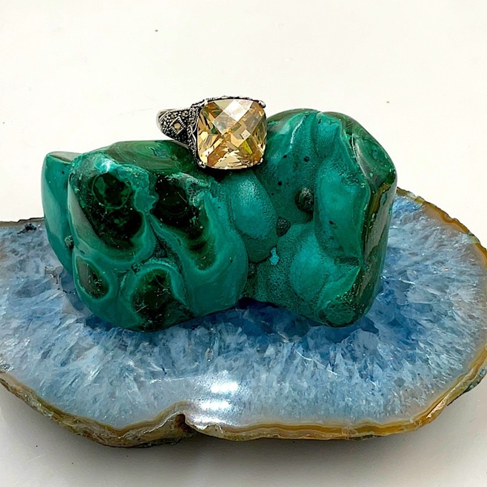 Vtg. Sterling Silver Elegant Large Salmon Colored Morganite Gemstone Ring Size 8 - Picture 8 of 11